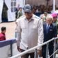 Menhan Sjafrie Sjamsoeddin tiba di kapal JS Kunisaki yang bersandar di Pelabuhan Internasional Kijing, Mempawah